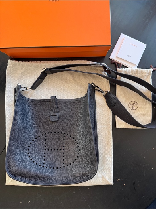 Hermes Handbags - Hermes Evelyne III 29 PM in Caban Clemance Leather